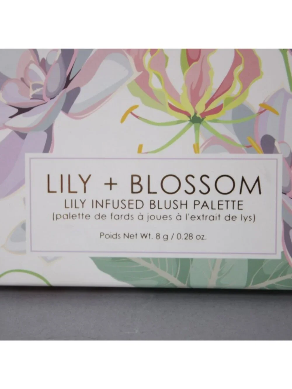 Seraphine Botanicals Blush Pallette Lily Blossom Lily Infused  Blush Palette
